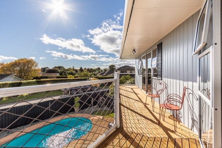 Photo of property in 19 Lemon Street, Otaki, 5512