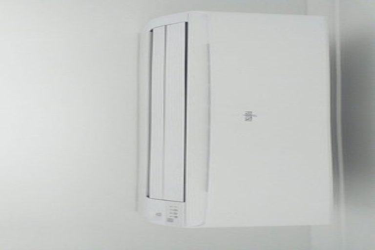 Photo of property in 20 Tauranga Place, Orewa, 0931