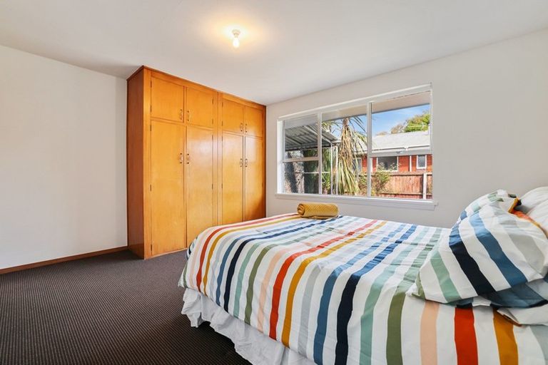 Photo of property in 1/4 Nanette Street, Upper Riccarton, Christchurch, 8041