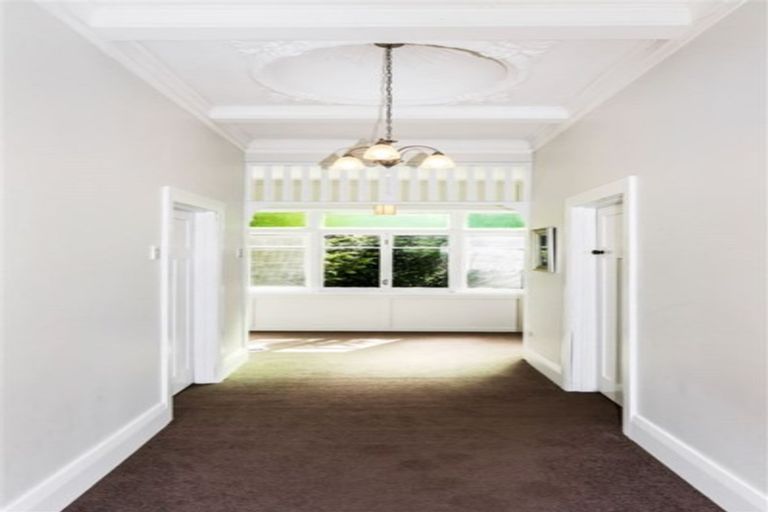 Photo of property in 95 Seddon Street, Pukekohe, 2120