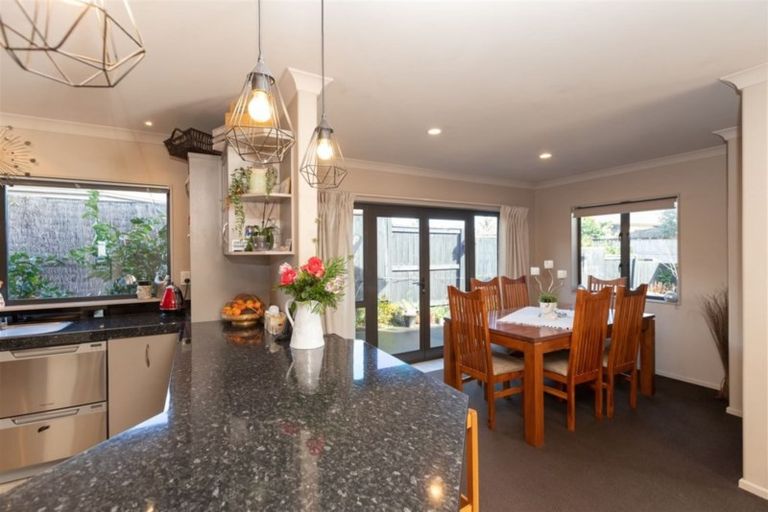 Photo of property in 14 Tarrango Way, Rototuna, Hamilton, 3210