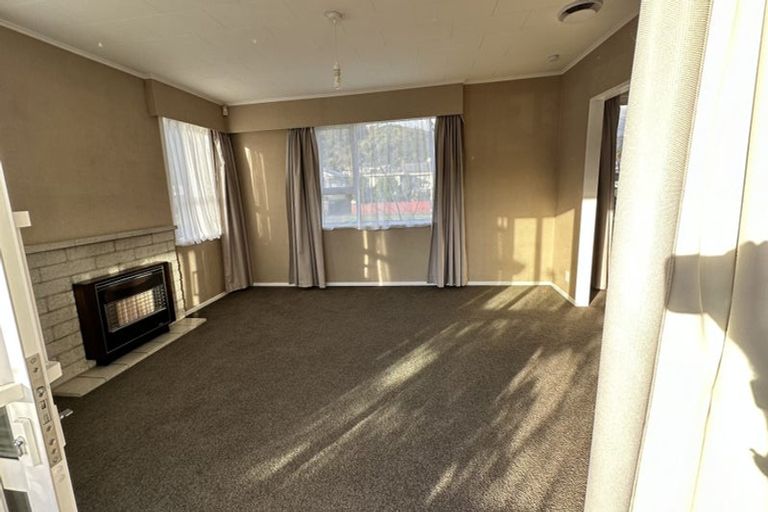 Photo of property in 1 Momona Street, Wainuiomata, Lower Hutt, 5014