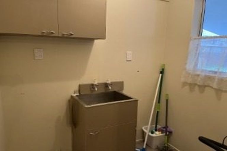 Photo of property in 91 Strathmore Avenue, Levin, 5510