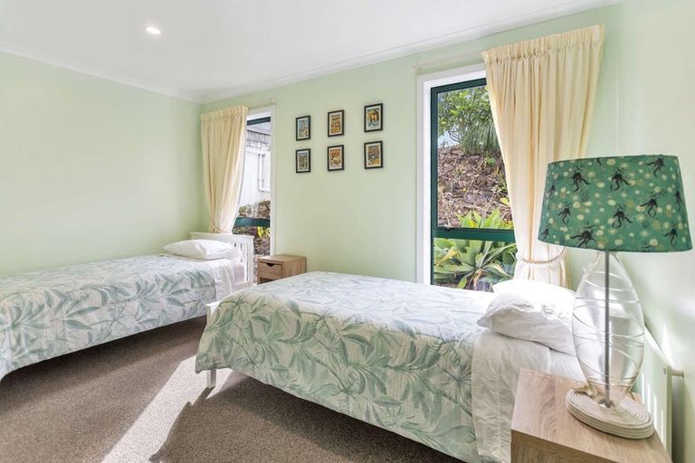 Photo of property in 91 Centennial Drive, Whitianga, 3510