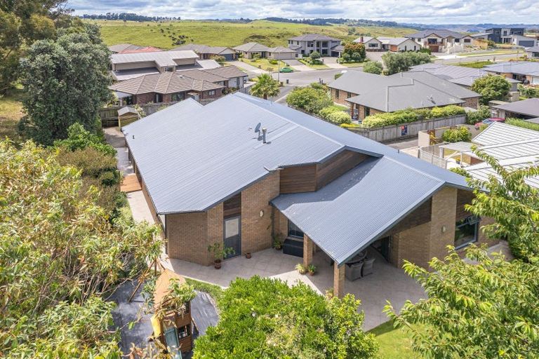 Photo of property in 29 Lithgow Drive, Otamatea, Whanganui, 4500