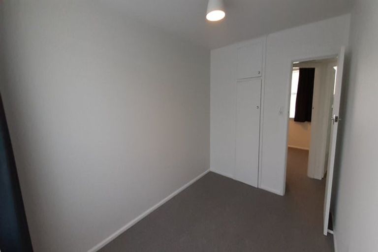Photo of property in 2/38 North Avon Road, Richmond, Christchurch, 8013