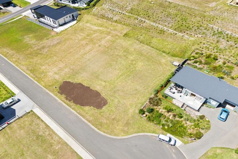 Photo of property in 5 Tohetea Lane, Wharekaho, 3510