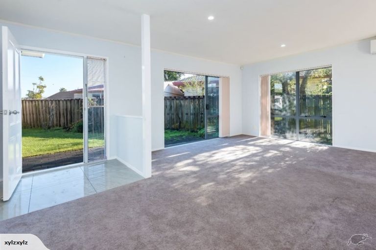 Photo of property in 18 Nedlands Place, Burswood, Auckland, 2013