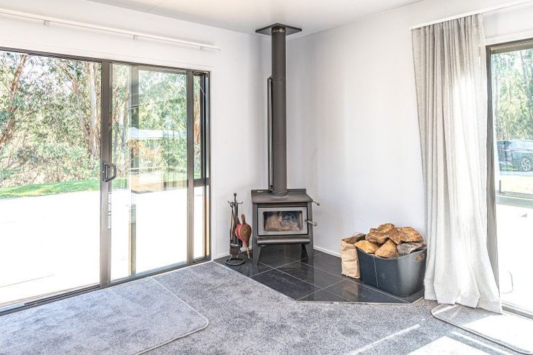 Photo of property in 673 No 3 Line, Okoia, Whanganui, 4582