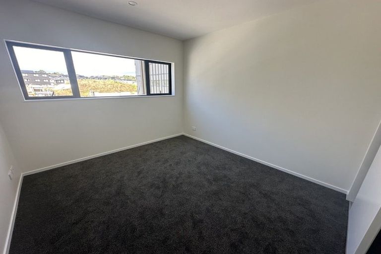 Photo of property in 102/3 Newelm Lane, Flat Bush, Auckland, 2019