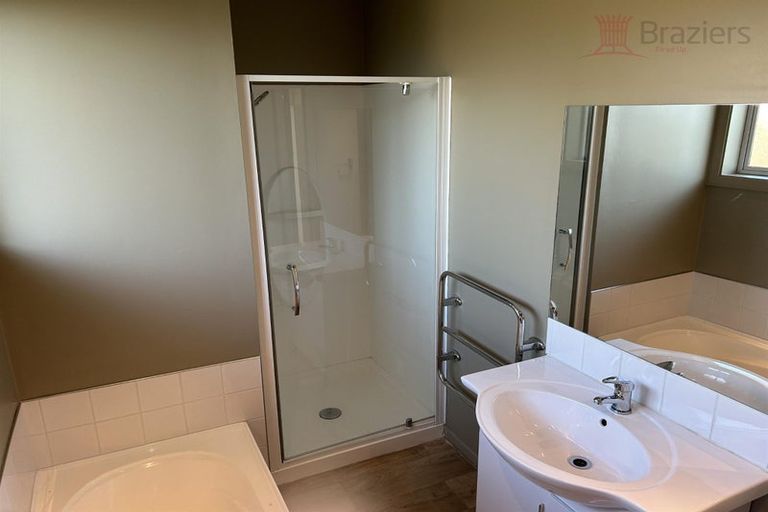 Photo of property in 6 Pethig Place, Halswell, Christchurch, 8025