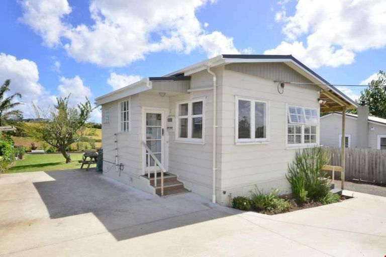 Photo of property in 30 Trig Road, Whenuapai, Auckland, 0618
