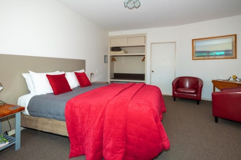 Photo of property in 32 Mackenzie Drive, Twizel, 7901