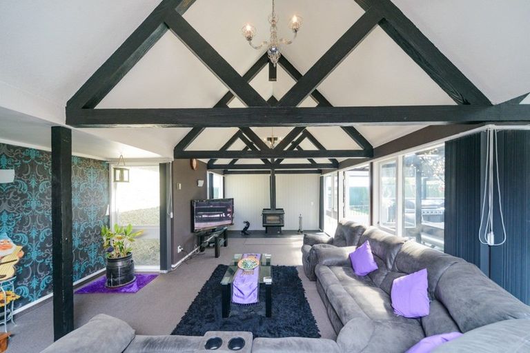 Photo of property in 111 Benmore Avenue, Cloverlea, Palmerston North, 4412