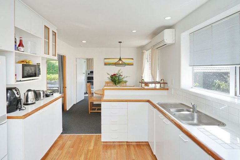 Photo of property in 58 Balrudry Street, Avonhead, Christchurch, 8042