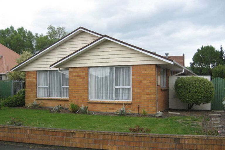 Photo of property in 88 Claridges Road, Casebrook, Christchurch, 8051