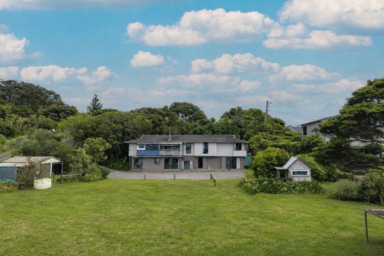 Photo of property in 48 Scott Road, Stanmore Bay, Whangaparaoa, 0932