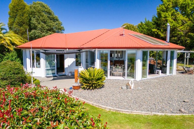 Photo of property in 573a Whakapirau Road, Maraekakaho, Hastings, 4174