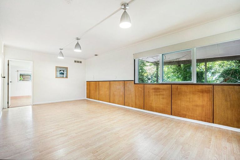 Photo of property in 126 Cook Street, Cockle Bay, Auckland, 2014