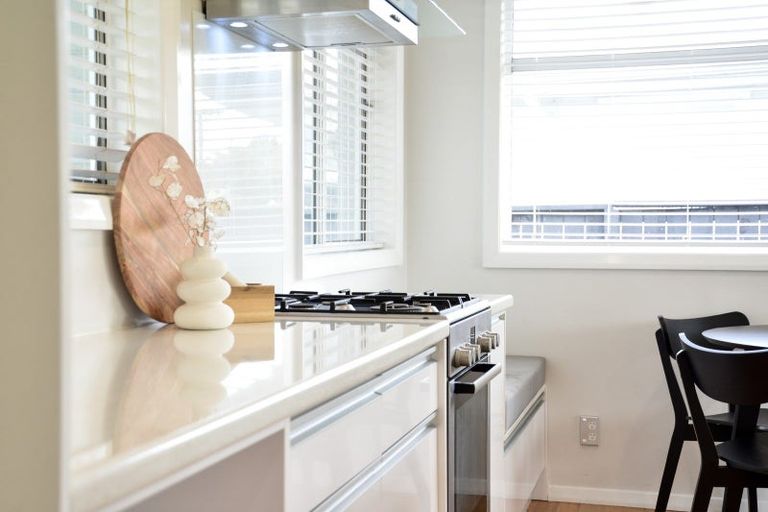 Photo of property in 11 Gerrand Place, Chedworth, Hamilton, 3210