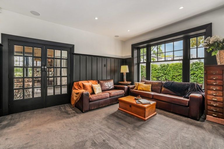 Photo of property in 1 Rochdale Street, Fendalton, Christchurch, 8014