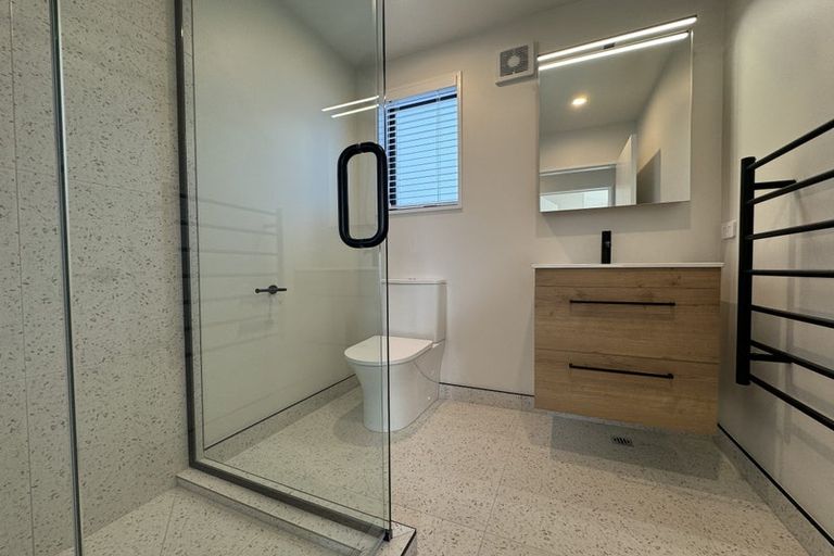 Photo of property in 2/14 Whiteleigh Avenue, Addington, Christchurch, 8024