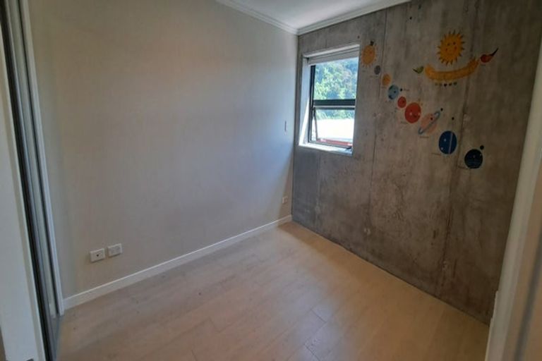 Photo of property in Frame Apartments, 904/111 Molesworth Street, Thorndon, Wellington, 6011