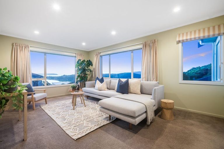 Photo of property in 19 Aspiring Terrace, Aotea, Porirua, 5024