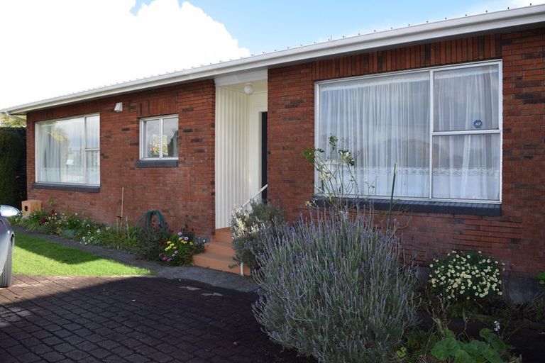 Photo of property in 2 Normanby Street, Fitzroy, New Plymouth, 4312