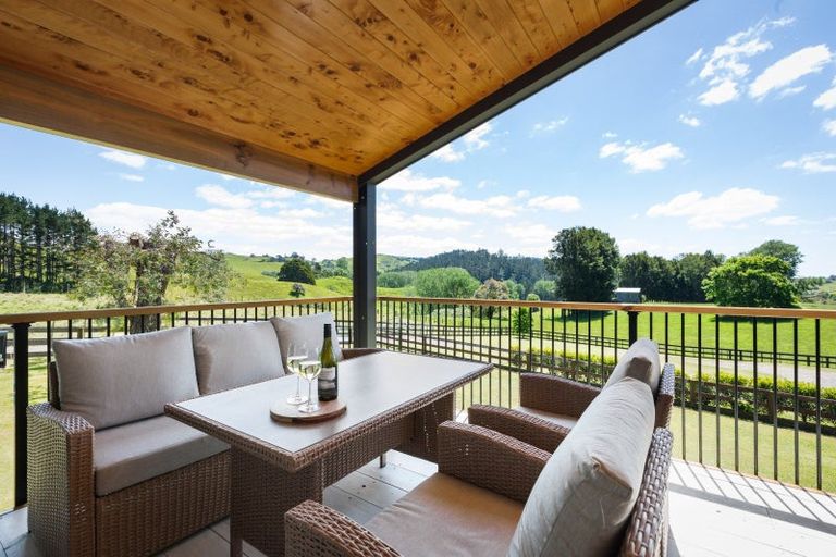 Photo of property in 180b Crawford Road, Minden, Tauranga, 3171