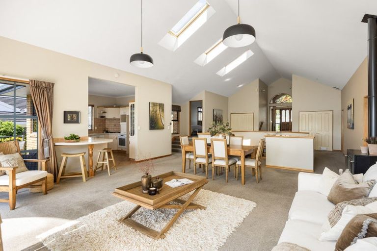 Photo of property in 19 Richmond Heights, Bethlehem, Tauranga, 3110