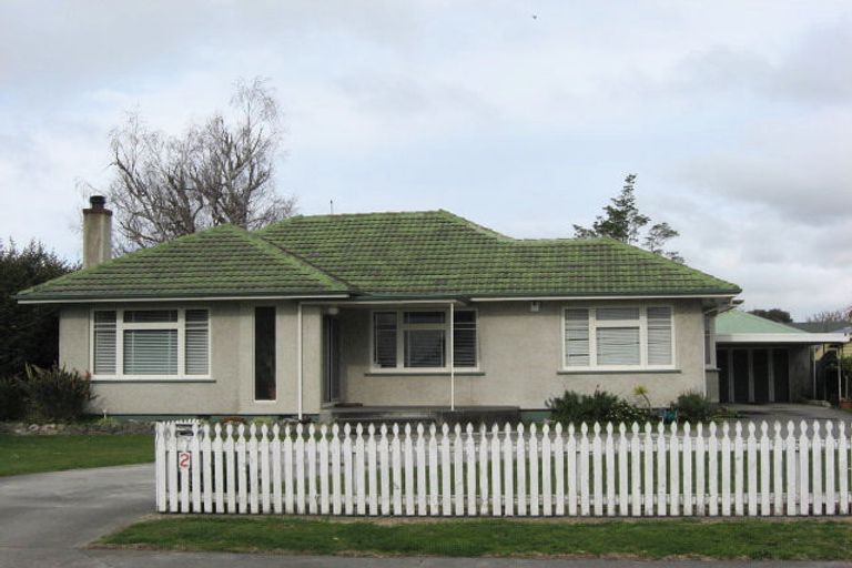 Photo of property in 2 Oliphant Place, Raureka, Hastings, 4120