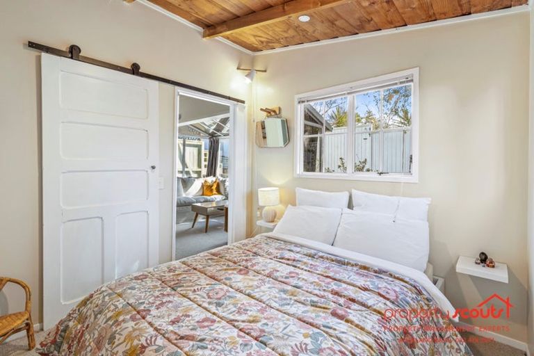 Photo of property in 2/221 Rangatira Road, Beach Haven, Auckland, 0626