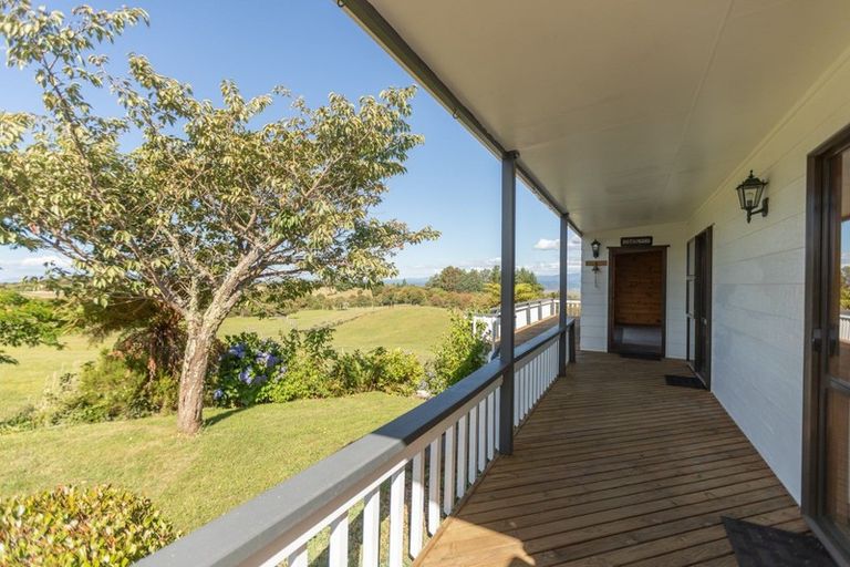 Photo of property in 67 Parerohi Grove, Kuratau, Turangi, 3381