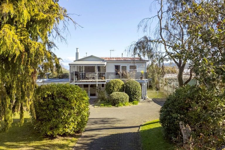 Photo of property in 21 Taupo View Road, Taupo, 3330