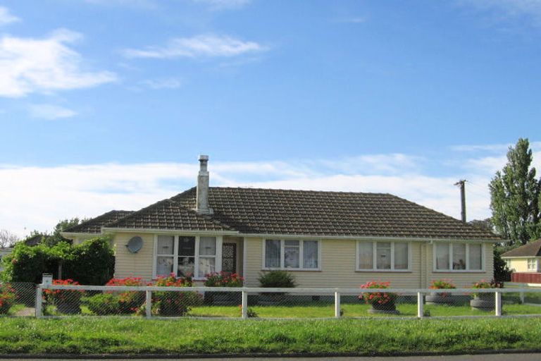 Photo of property in 26 Queens Road, Elgin, Gisborne, 4010