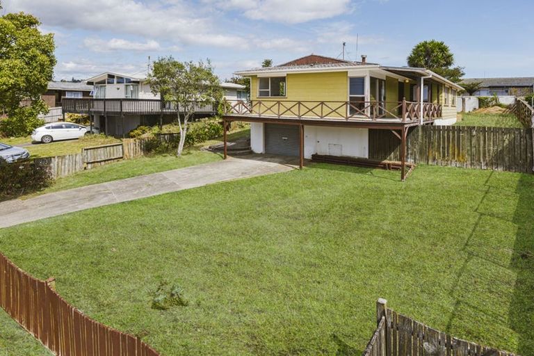 Photo of property in 7 Maytime Street, Clover Park, Auckland, 2023
