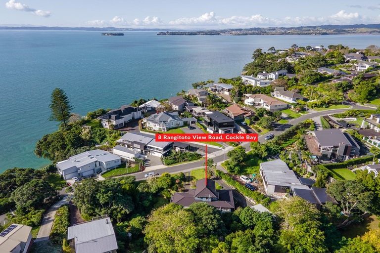 Photo of property in 8 Rangitoto View Road, Cockle Bay, Auckland, 2014