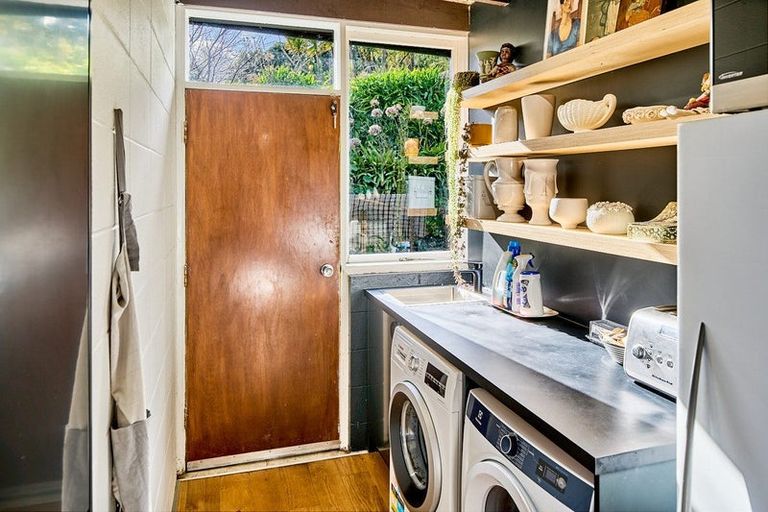 Photo of property in 6 Brora Crescent, Papakowhai, Porirua, 5024