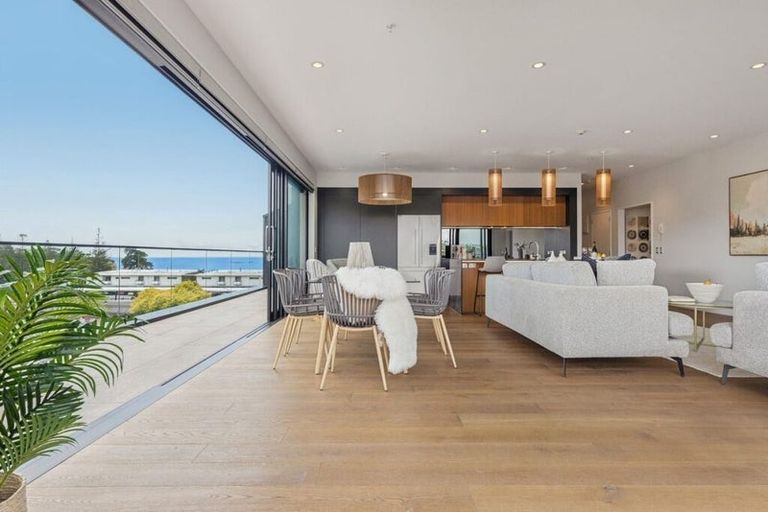 Photo of property in The Victor, 501/4 Bute Road, Browns Bay, Auckland, 0630