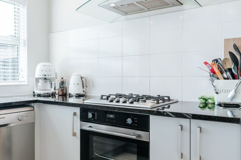 Photo of property in 7 Vosper Close, Leamington, Cambridge, 3432