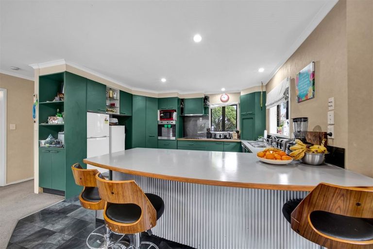 Photo of property in 30 Cameron Street, Hawera, 4610