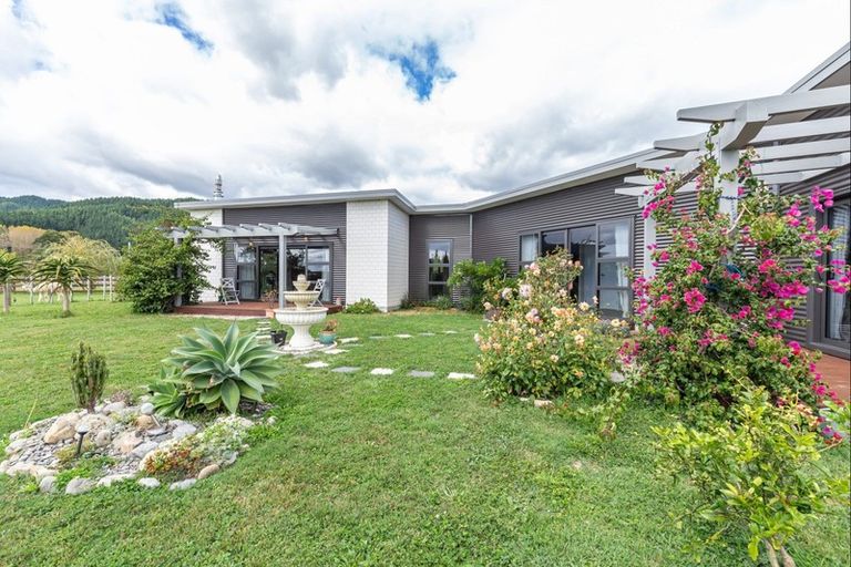 Photo of property in 134 Gladstone Road, Levin, 5571