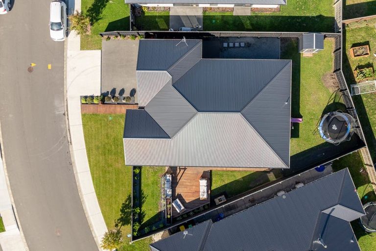 Photo of property in 13 Stackwood Avenue, Woodend, 7610