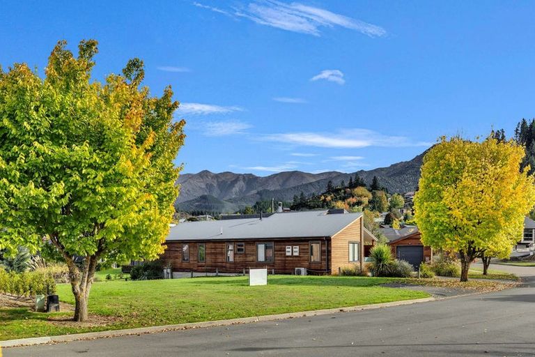 Photo of property in 11 Rutherford Crescent, Hanmer Springs, 7334