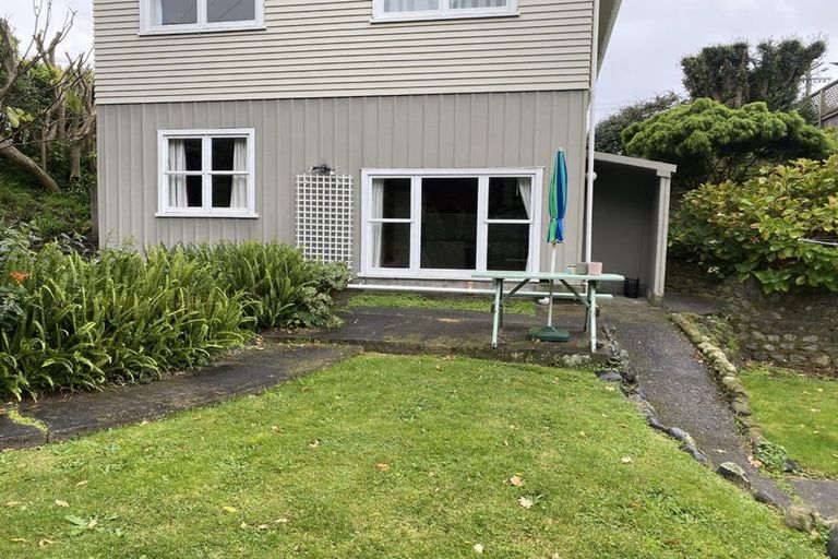 Photo of property in 8 Mira Grove, Paekakariki, 5034