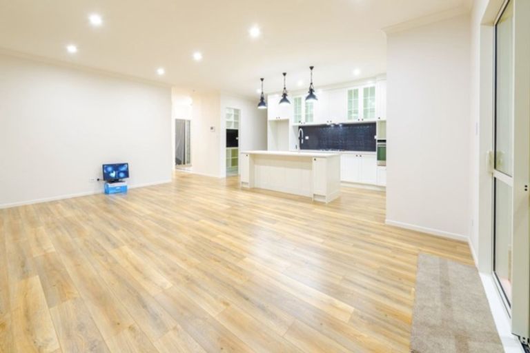 Photo of property in 49 Eighth View Avenue, Beachlands, Auckland, 2018