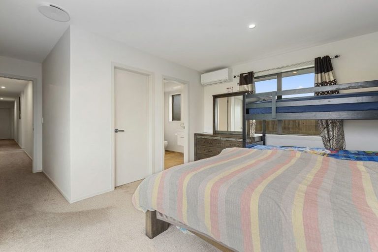 Photo of property in 38 Huka Heights Drive, Rangatira Park, Taupo, 3330