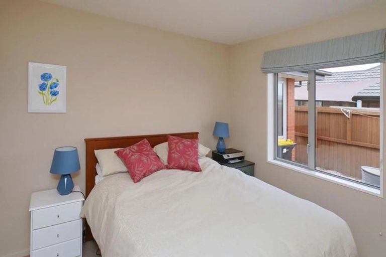 Photo of property in 17 Galatos Street, Rangiora, 7400