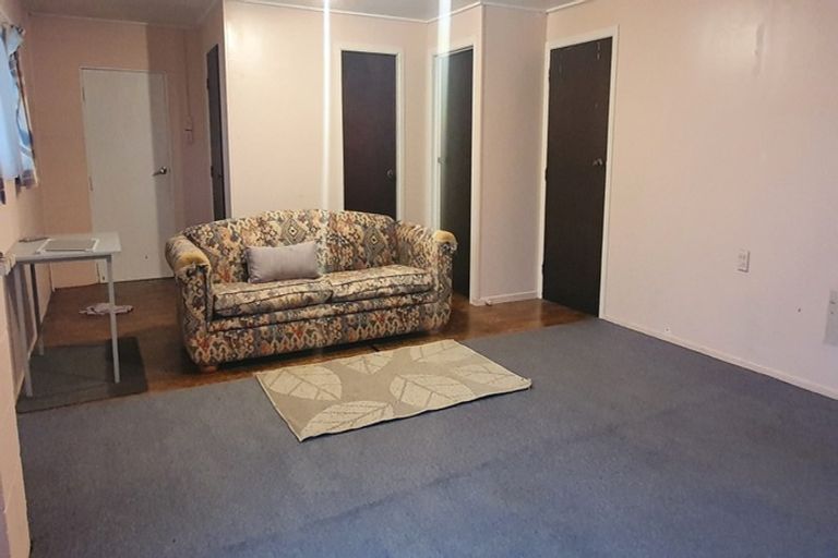 Photo of property in 38 Penrith Street, Westown, New Plymouth, 4310